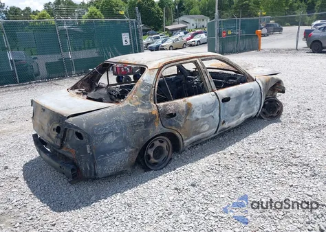 2001 Toyota Corolla Ce from USA, damaged, VIN 2T1BR12E91C398278